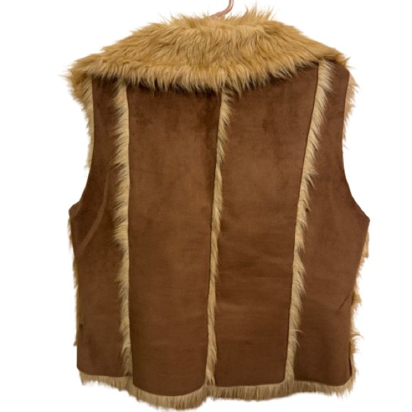 Cato Brown and Tan Faux Fur Vest - Picture 4 of 7